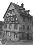 Haus-Ecke-Neugasse--Gerichtstrasse-um-1979 img